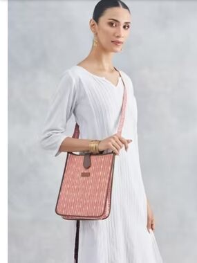 Fabindia Striped Woven Crossbody Bag Handcrafted Textile & Leather Accents NWT